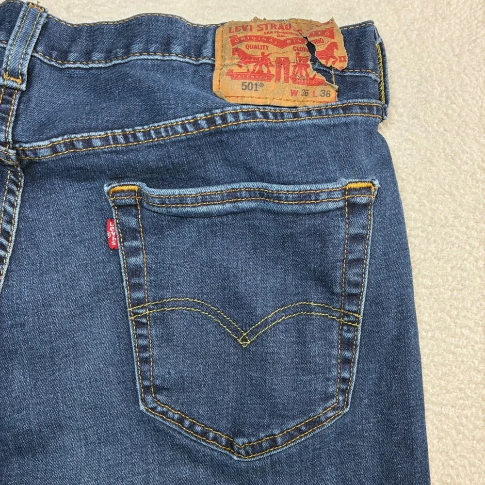 Levis 501 Jeans Men 36x36 Blue Denim Classic Straight‎ Original Button Fly XX